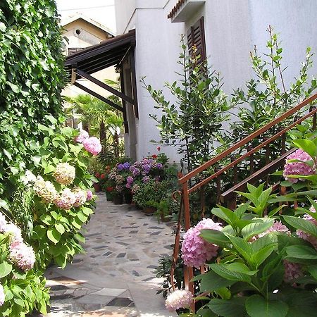 Apartments Villa Ida 奥帕提亚 外观 照片