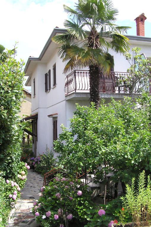 Apartments Villa Ida 奥帕提亚 外观 照片
